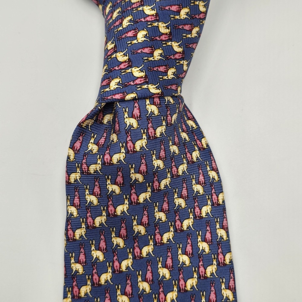 Vintage Tommy Hilfiger Tie Mens Blue Rabbit Print 100% Silk Classic USA